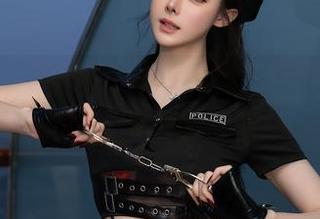 秀人网 - 安然anran这衬衫也太白了吧！——原图里的清新感