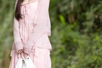 秀人网 - 汁汁的修女合集，谁说修女不可以迷人？