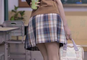 秀人网 - 来吧，甜妮长腿合集，难道不想把这样的壁纸设成锁屏？