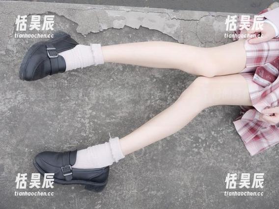 紧急企划 - 看！小恩的豹纹套图让人惊掉下巴的野性时刻