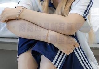 绮梦摄影 - 露露的最新写真集——找不到的秘密在哪里藏？