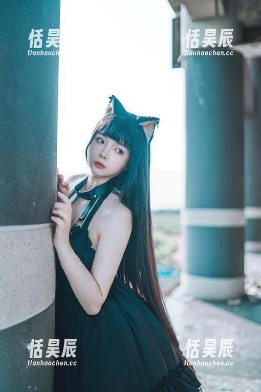 落落Raku的‘YourPuppy!’，这只小狗居然也是cos了个不停