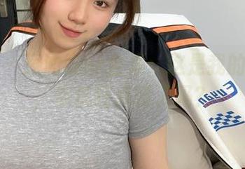 微密圈 - 葱油饼er全集：这是我的新套装，你疯狂点赞了吗？