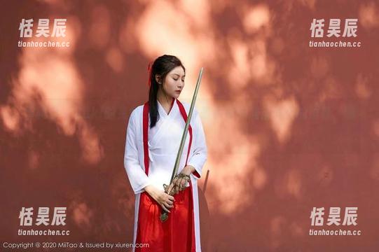蜜桃社 - Suki的兔女郎写真，下载前请先准备好你的屏幕，嘿嘿～