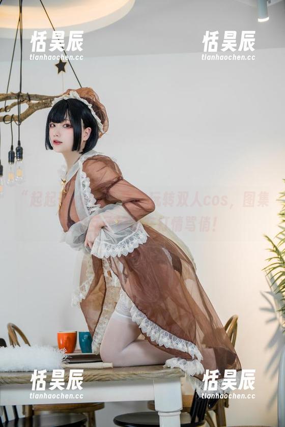 “起起子vvvv”带你玩转双人cos，图集里的互动好像在打情骂俏！