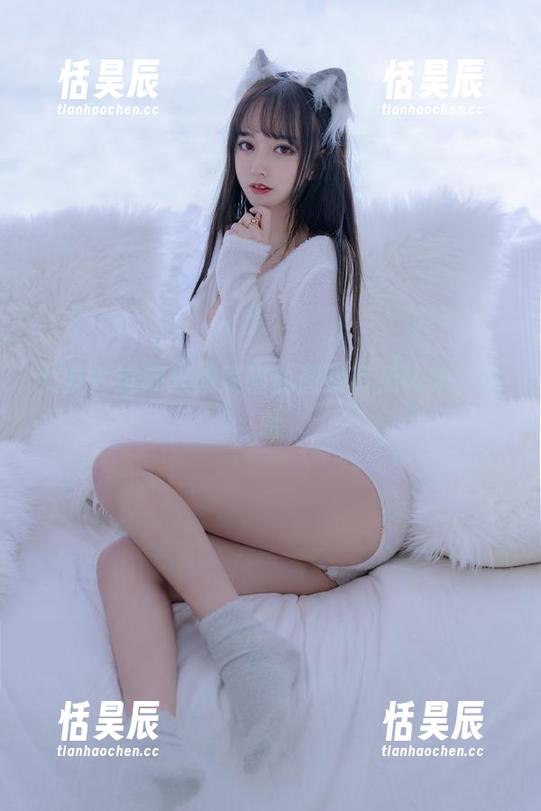 女友？过期米线线喵的图包有点内啥，哈哈
