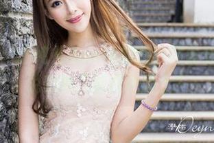 青豆客 - 子纯儿Annie的豹纹网盘合集，谁说豹纹只能在衣服上？