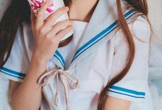 面饼仙儿踩上美腿快车的写真图集，总觉得这腿比我的娱乐时光都精彩啊！