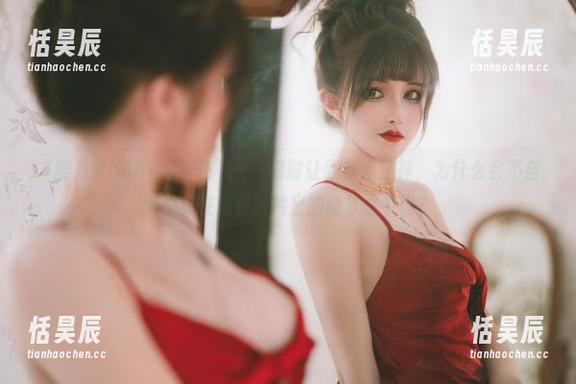 “鹿八岁baby和粉色”——顿时让我有点走神，为什么会不自觉停留在这些图片里的细节之中呢？