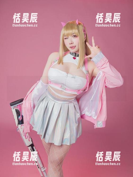 加价吗？麻花麻花酱的汤屋女仆图片，居然还不花钱？！