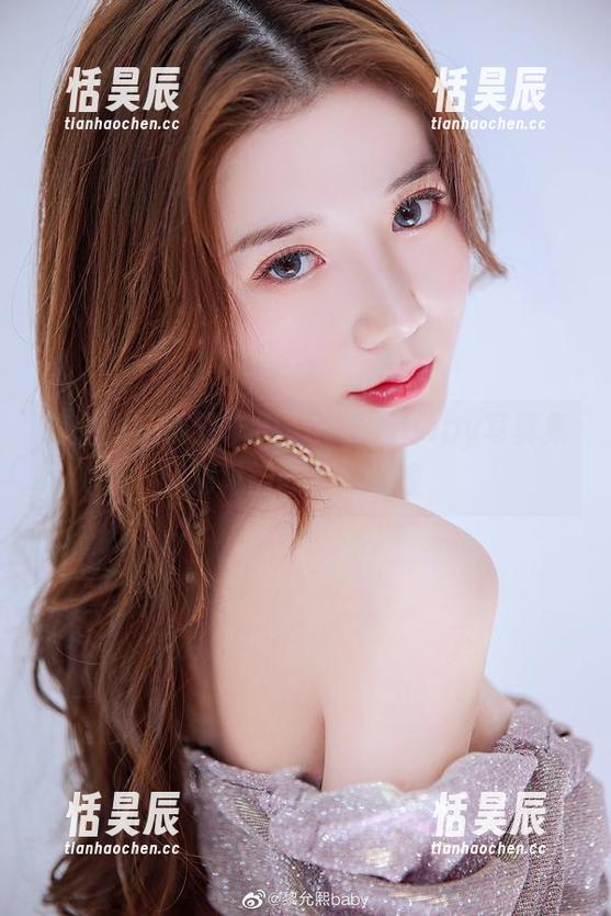 微密圈 - 资源丰厚，黎允熙baby写真集和风韵的微妙碰撞