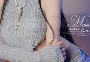 对不起，我被黏黏团子兔的猫步轻俏和迷人作品吸引了